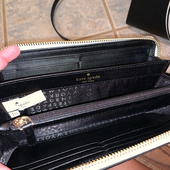 Kate Spade Purse & Wallet - Picture 3 of 8